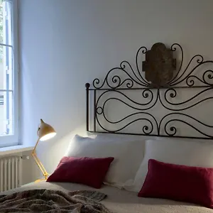 Casa Fabbrini Boutique לינה וארוחת בוקר