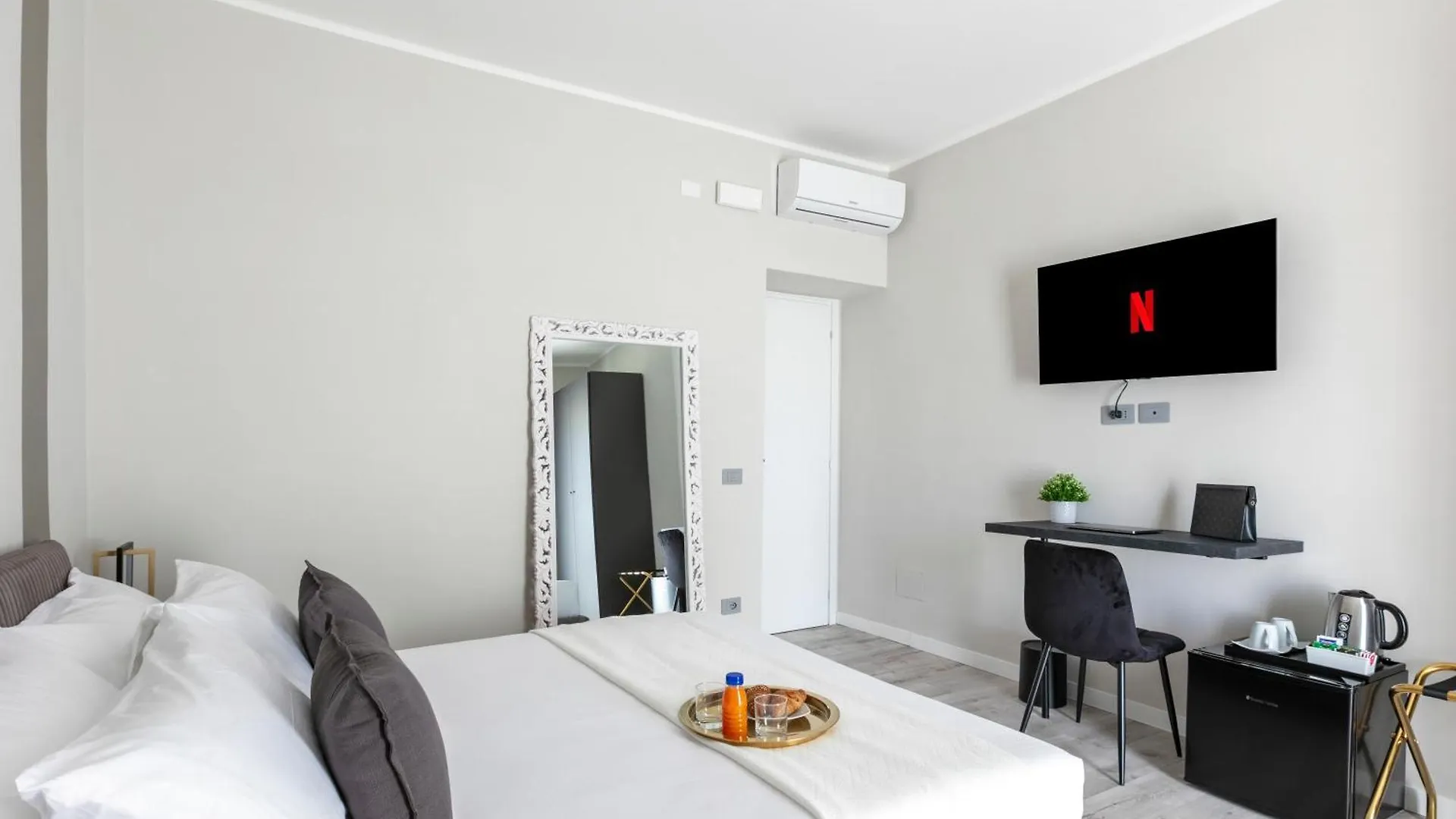 Hotelleria Prestige Rome 0*,